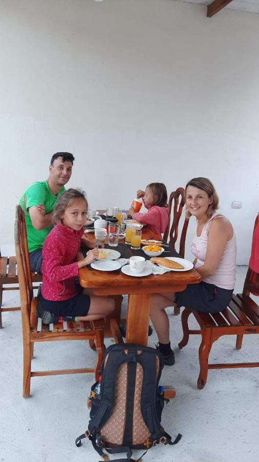 Hostal Tero Real ปวยร์โต วิลยามิล ภายนอก รูปภาพ